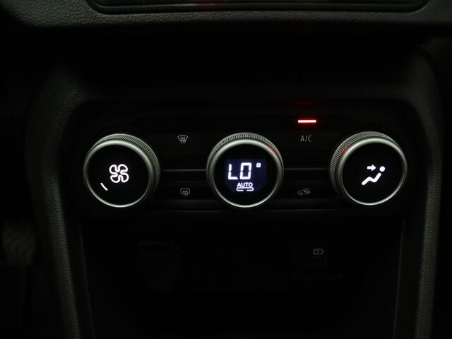 Dacia SANDERO 100pk TCe ECO-G Expression Camera | Cruise | Navi | Parkeersens. v+a