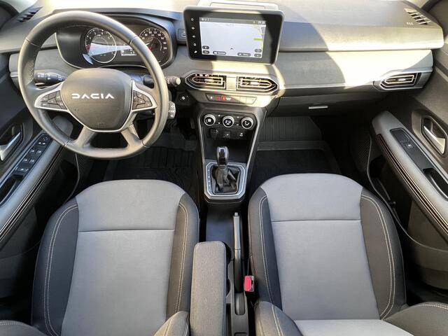 Dacia SANDERO Stepway 1.0 TCe 90 Extreme Automaat / Fabrieksgarantie tot 06-2028 / Navigatie / Apple Carplay Android / Achteruitrijcamera / 16" LM wielen /