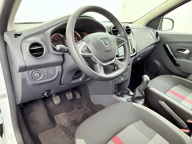 Dacia SANDERO 0.9TCe 90PK 5Drs Navi Ecc Pdc Apple Carplay Android Auto Cruise Control Tech Road Bluetooth Lmv 16" DAB+ 1e Eigenaar Origineel Nederlandse Auto