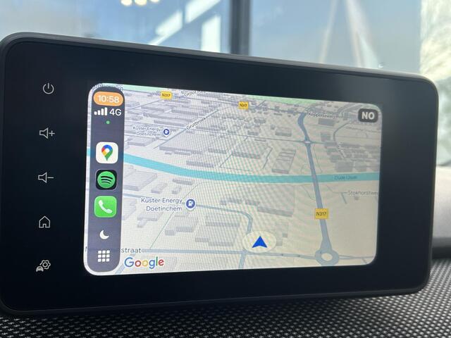 Dacia SANDERO Stepway 1.0 TCe 90 Comfort / 1e Eigenaar / Dealer Onderhouden / Achteruitrijcamera / Apple Carplay & Android Auto / Dode Hoek Detectie / Parkeersensoren / Cruise Control /