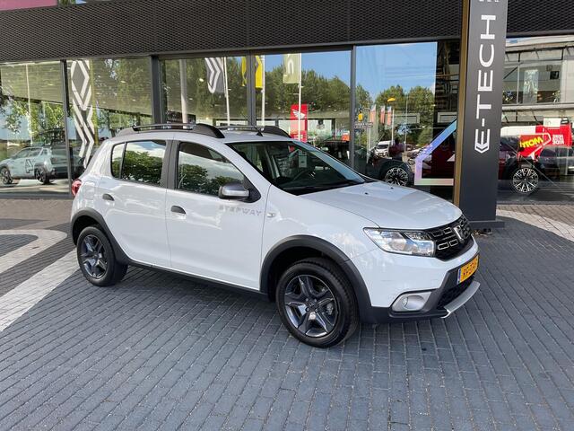 Dacia SANDERO 0.9 TCe SL Stepway / AUTOMAAT / AIRCO / CAMERA / PARKEERSENSOREN / TREKHAAK