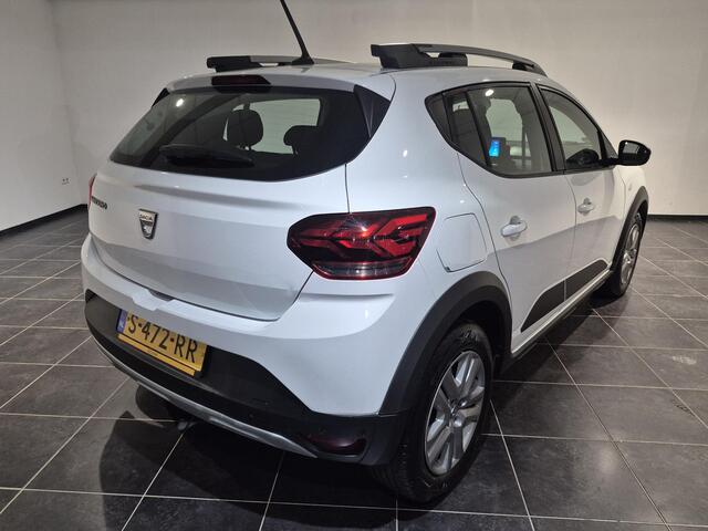 Dacia SANDERO Stepway 1.0 TCe 90 Comfort | Navigatie | Achteruitrijcamera | Blindsport warning