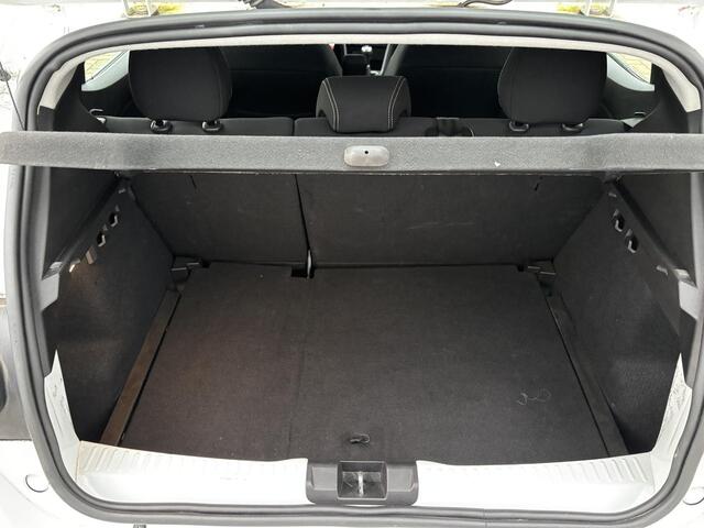 Dacia SANDERO Stepway 1.0 TCe 90 Comfort | Apple Carplay/Android Auto |