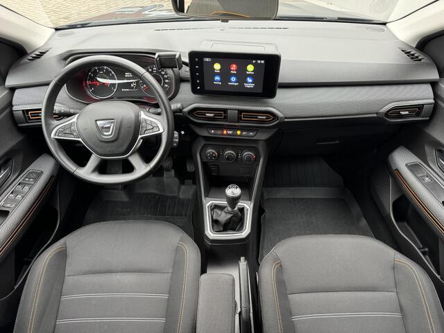 Dacia SANDERO Stepway 1.0 TCe 90 Comfort / Achteruitrijcamera / Cruise control / Apple Carplay/Android Auto / Keyless entry&start