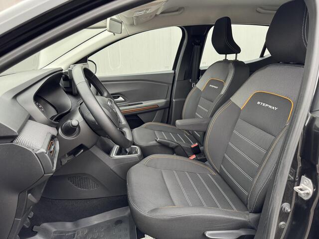 Dacia SANDERO Stepway 1.0 TCe 90 Comfort / Achteruitrijcamera / Cruise control / Apple Carplay/Android Auto / Keyless entry&start