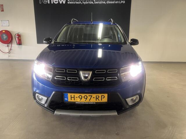 Dacia SANDERO 1.0 TCe Bi-Fuel Stepway Serie Limitee 15th Anniv. APPLE CARPLAY ANDROID AUTO / NAVIGATIE / CLIMATE CONTROLE / CRUISE CONTROLE.