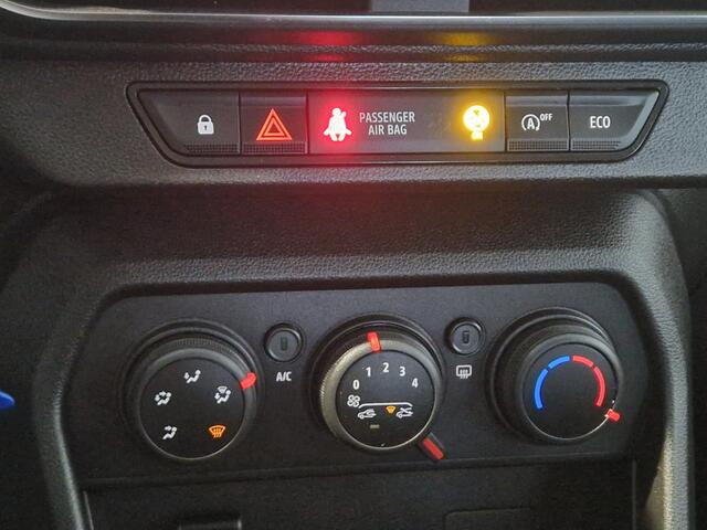 Dacia SANDERO Stepway 1.0 TCe 90 Comfort | Apple CarPlay / Android Auto | Parkeersensoren | DAB+ | Cruise Control |