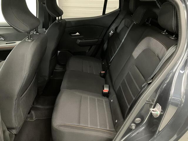 Dacia SANDERO Stepway 1.0 TCe 90 Comfort / Eerste Eigenaar / All Seasonbanden / Afneembare Trekhaak / Navigatie / Pack Easy / Camera / Lichtmetalen Velgen / Sensoren Voor + Achter /