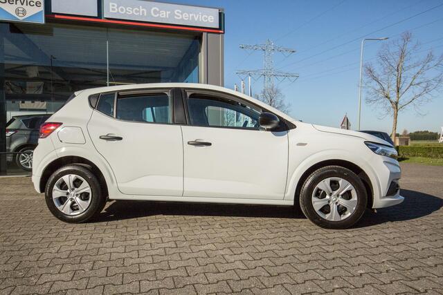 Dacia SANDERO 1.0 TCe 100 Bi-Fuel Essential 1 jaar garantie