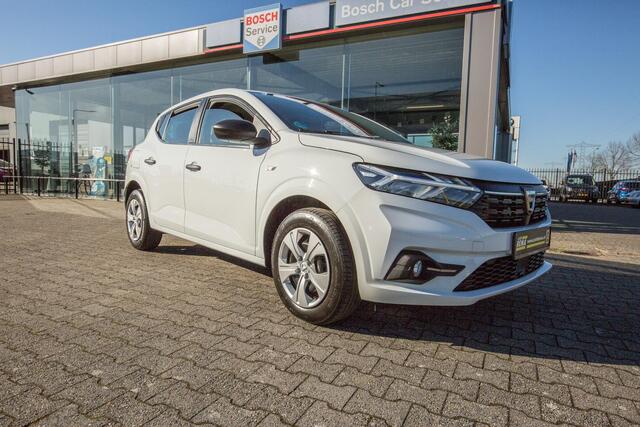 Dacia SANDERO 1.0 TCe 100 Bi-Fuel Essential 1 jaar garantie