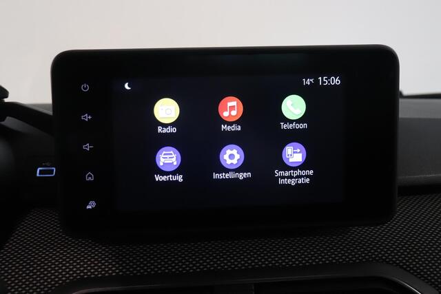 Dacia SANDERO Stepway 1.0 TCe 90 Comfort | Airco | Parkeersensor | AppleCarplay AndroidAuto Navigatie | LED koplampen | Cuise control |
