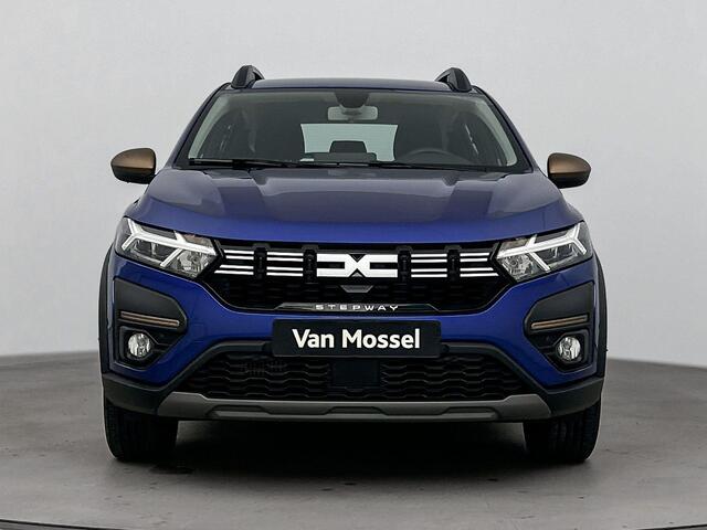 Dacia SANDERO Stepway 1.0 TCe 100Pk ECO-G Up&Go | Navigatie | Apple & Android Carplay | Parkeersensoren Voor & Achter | Achteruitrijcamera | Cruise Control & Snelheidsbegrenzer | Keyless Entry | Privacy Glass | Trekhaak |