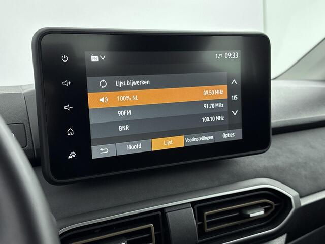 Dacia SANDERO Stepway 1.0 TCe 100Pk ECO-G Up&Go | Navigatie | Apple & Android Carplay | Parkeersensoren Voor & Achter | Achteruitrijcamera | Cruise Control & Snelheidsbegrenzer | Keyless Entry | Privacy Glass | Trekhaak |