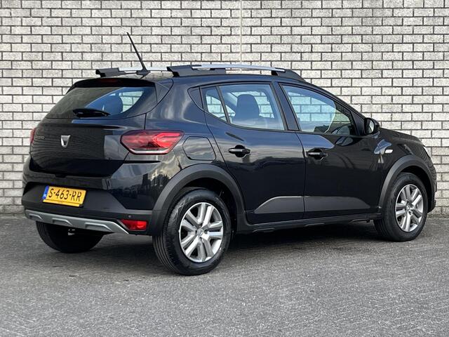 Dacia SANDERO Stepway 1.0 TCe 90 Comfort | Dealer Onderhouden | Apple CarPlay / Android Auto | Parkeersensoren | Cruise Control |