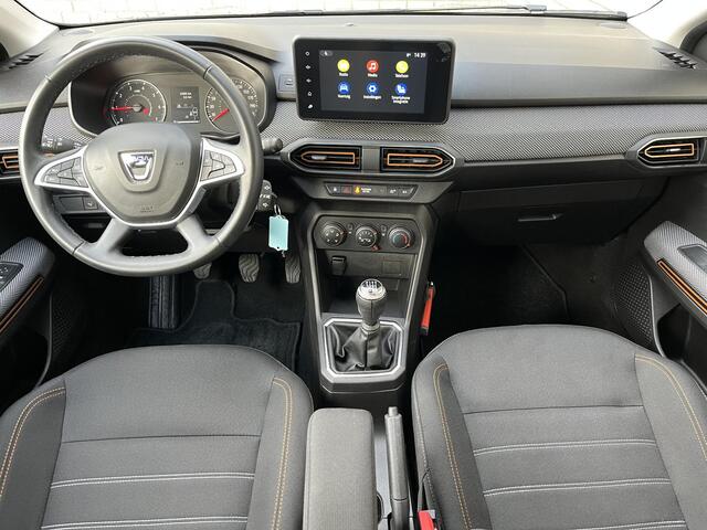 Dacia SANDERO Stepway 1.0 TCe 90 Comfort | Dealer Onderhouden | Apple CarPlay / Android Auto | Parkeersensoren | Cruise Control |
