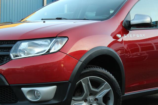 Dacia SANDERO 0.9 TCe "Stepway" Clima - Cruise - Navi !!! 90 Pk