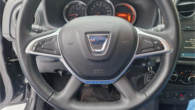 Dacia SANDERO 0.9 TCe Stepway Laureate / Trekhaak / Airco / Camera / Cruise / Parkeersensoren
