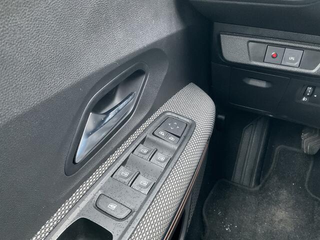 Dacia SANDERO 1.0 TCe 100 Bi-Fuel 1e Eig Navi Camera Trekhaak LPG Essential