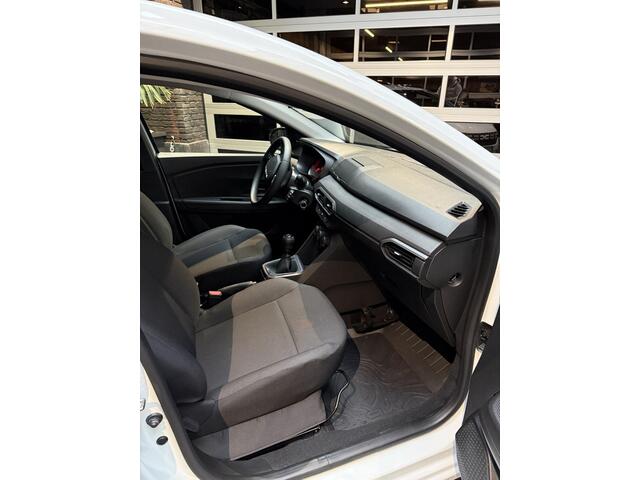 Dacia SANDERO 1.0 SCe 65 essential