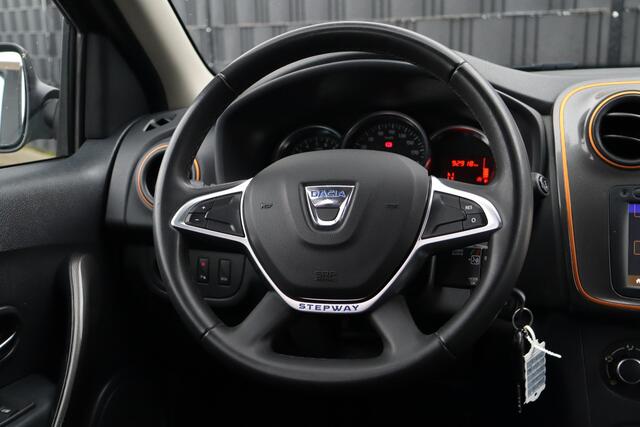 Dacia SANDERO 0.9 TCe SL Stepway Automaat | Navigatie | Trekhaak | Cruise Control | Airco