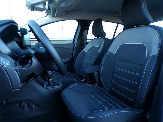 Dacia SANDERO 1.0 TCe 90 Journey, Automaat / Carplay + Android Auto / Keyless / Sensoren + Camera / Full LED / 16'' LMV