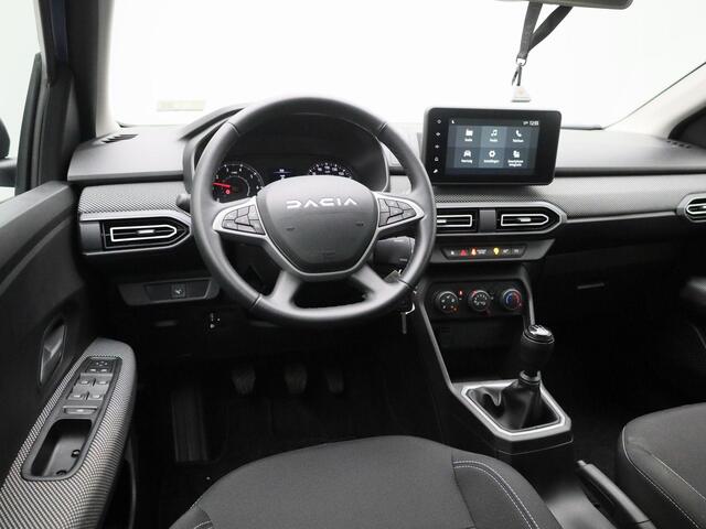 Dacia SANDERO 1.0 TCe 90Pk Expression Airconditioning | Navigatie via Apple Carplay/Android Auto | Cruise control | Parkeersensoren achter | Armsteun | Bluetooth | Regen -en Lichtsensor | Mistlampen voor |