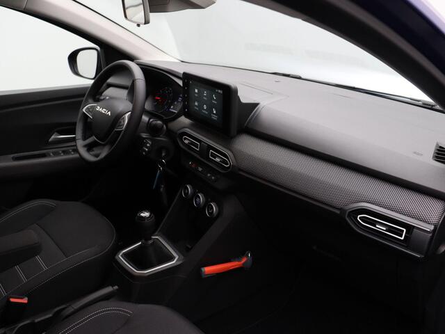 Dacia SANDERO TCe 90pk Expression | Achteruitrijcamera | Parkeersensoren voor/achter | Climate control |