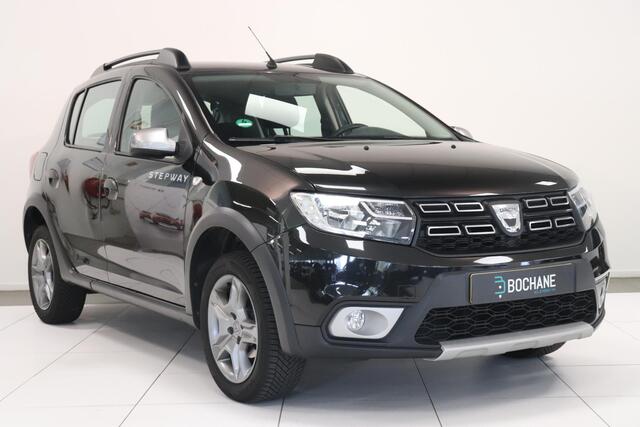 Dacia SANDERO 0.9 TCe Stepway Laureate Easy-R | Airco | Parkeersensor | Navigatie | Trekhaak | Cruise control |
