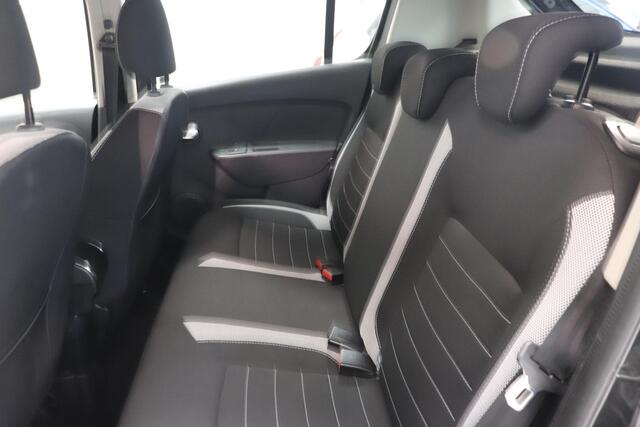 Dacia SANDERO 0.9 TCe Stepway Laureate Easy-R | Airco | Parkeersensor | Navigatie | Trekhaak | Cruise control |