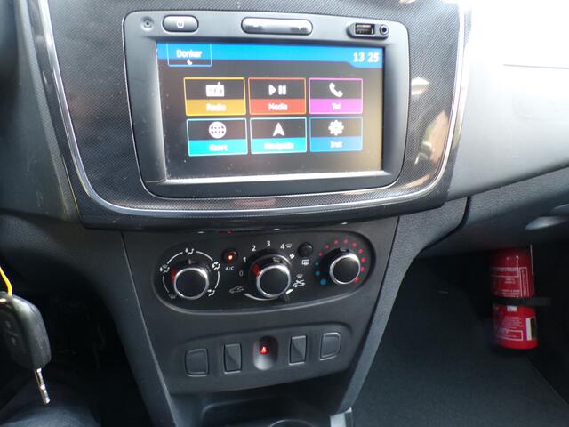 Dacia SANDERO 1.0 SCe Laureate ZEER MOOI,NAVI,PDC,AIRCO !!! ""ZONDAG OPEN ""