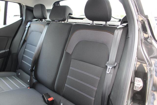 Dacia SANDERO Stepway 1.0 TCe 90 Comfort | Airco | Cruise Control | Bluetooth |