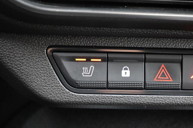 Dacia SANDERO Stepway 1.0 TCe 100 Bi-Fuel Comfort TREKHAAK CAMERA STOELVERW. CARPLAY CLIMA CRUISE 2XPDC LMV NAP