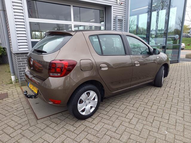 Dacia SANDERO 0.9 TCe AUTOMAAT Laureate - AIRCO - TREKHAAK - CRUISE - BLUETOOTH