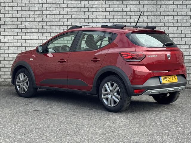 Dacia SANDERO Stepway 1.0 TCe 90 Comfort | Automaat | All-Season banden | Achteruitrijcamera | Navigatie |