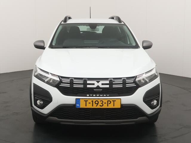 Dacia SANDERO Stepway 1.0 TCe 110 Expression | Dodehoek sens. | Trekhaak | Camera | Airco | Cruise | Carplay |