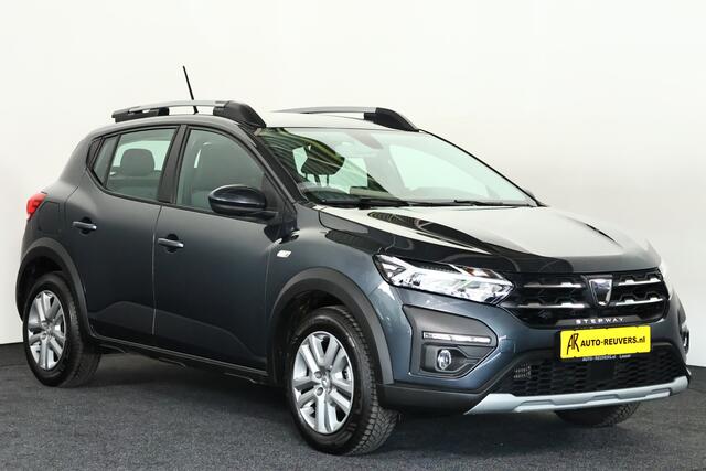 Dacia SANDERO Stepway 1.0 TCe 90 Comfort / LED / Navi / CarPlay / Clima