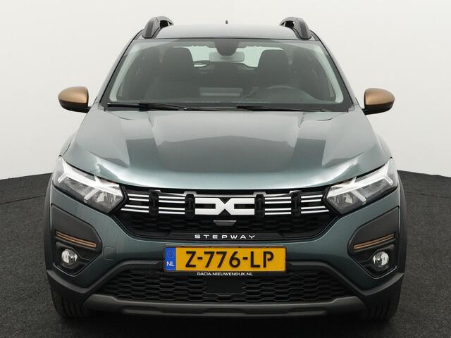 Dacia SANDERO Stepway 1.0 TCe 100 ECO-G Extreme / 1E EIGENAAR / BLINDSPOT WARNING / PARKEERSENSOREN + ACHTERUITRIJCAMERA / CLIMATE CONTROL /