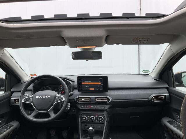 Dacia SANDERO Stepway 1.0 TCe 100 ECO-G Carplay Pano.dak Stoelverw. Trekhaak