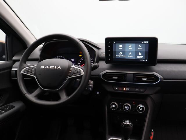 Dacia SANDERO Stepway TCe 100pk ECO-G Extreme | Achteruitrijcamera | Parkeersensoren achter | Apple Carplay / Android auto | Trekhaak | Climate control | Cruise control |