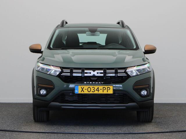 Dacia SANDERO Stepway TCe 100pk ECO-G Extreme | Achteruitrijcamera | Parkeersensoren achter | Apple Carplay / Android auto | Trekhaak | Climate control | Cruise control |