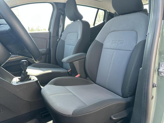 Dacia SANDERO Stepway 1.0 TCe 110 Extreme | NAVIGATIE | BLIND SPOT | CAMERA | PARKEERSENSOREN | CLIMATE CONTROL | CRUISE CONTROL | CARPLAY