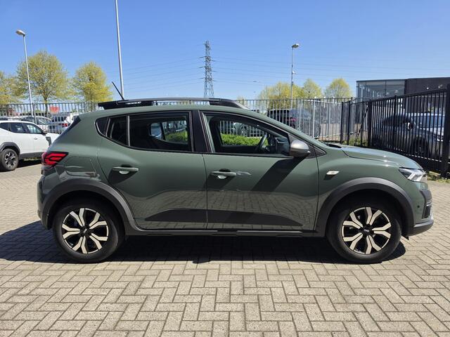 Dacia SANDERO Stepway 1.0 TCe 90 Expression | Open dak | Trekhaak | Navigatie |