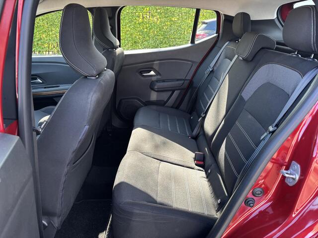 Dacia SANDERO Stepway 1.0 TCe 90 Comfort | Trekhaak | Navigatie | Blind spot warning |