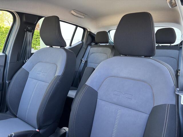 Dacia SANDERO Stepway 1.0 TCe 110 Extreme | 1e Eig | Camera | Apple Carplay - Android auto |