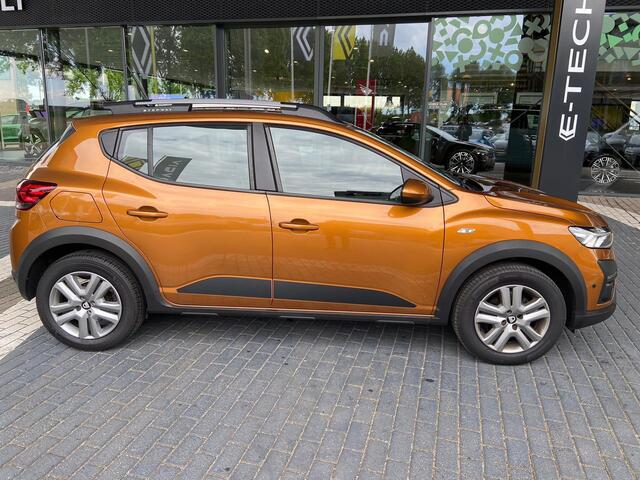 Dacia SANDERO Stepway 1.0 TCe 100 Bi-Fuel Comfort / LPG / APPLE & ANDROID CARPLAY / CLIMATE CONTROL /