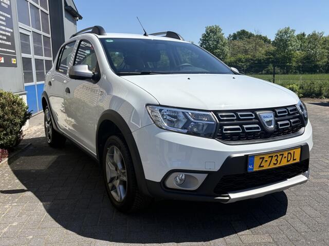 Dacia SANDERO 0.9 TCe Tech Road STOELVERW-NAVI-BT