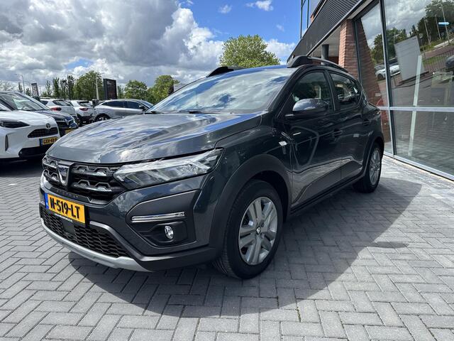 Dacia SANDERO Stepway 1.0 TCe 90 Comfort AUTOMAAT | TREKHAAK | CAMERA | PARKEERSENSOREN | CLIMATE | CRUISE | CARPLAY