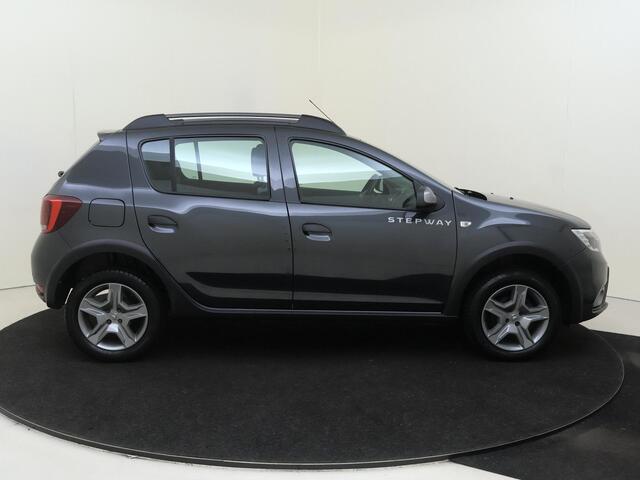 Dacia SANDERO 0.9 TCe SL Stepway airco | cruise control | navigatiesysteem full map |