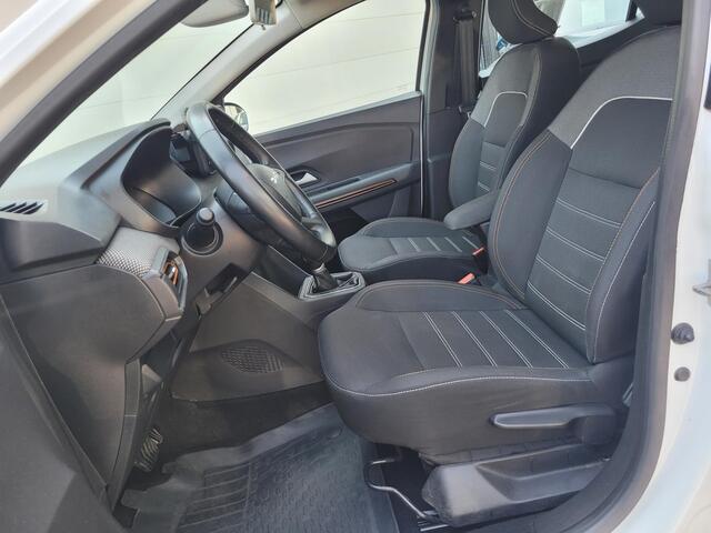Dacia SANDERO Stepway 1.0 TCe 90 Comfort | Automaat | Hoge Zit | Achteruitrijcamera | Dodehoekdetectie |