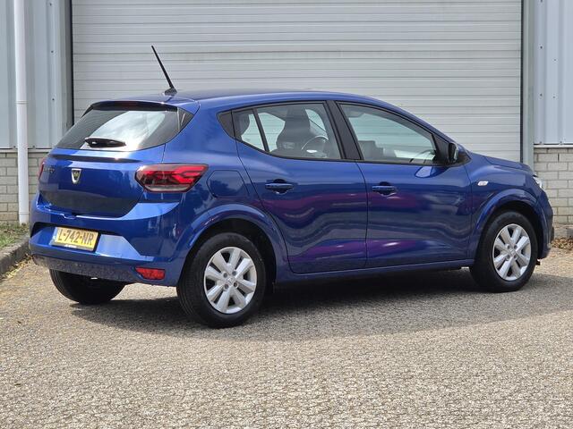 Dacia SANDERO 1.0 Comfort / Dealer Onderhouden / 1e Eigenaar / Apple Carplay & Android Auto / Navigatie / Cruise Control / Airco /